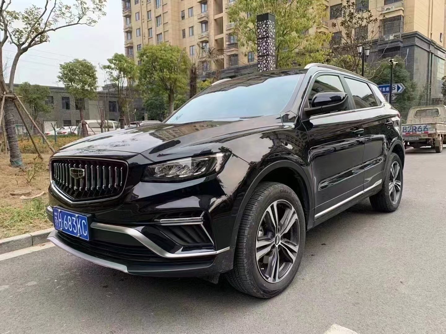 Geely Atlas 2022 for export from China