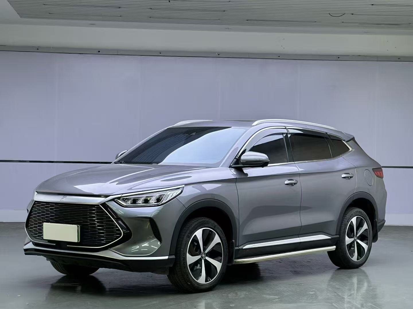 BYD Song Plus DM-i 2022 for export from China